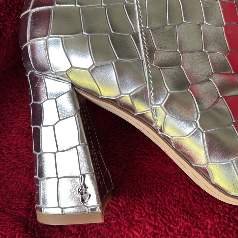 Sam Edelman Codie Metallic Bootie Size 6 - image 5